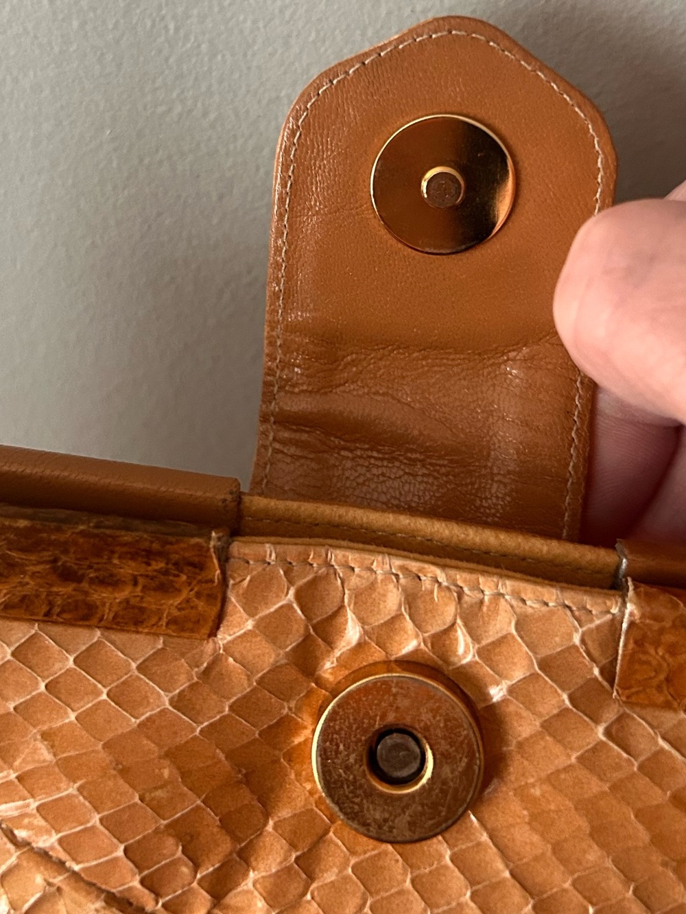 Vintage 70s snakeskin purse - Picture 11 of 16